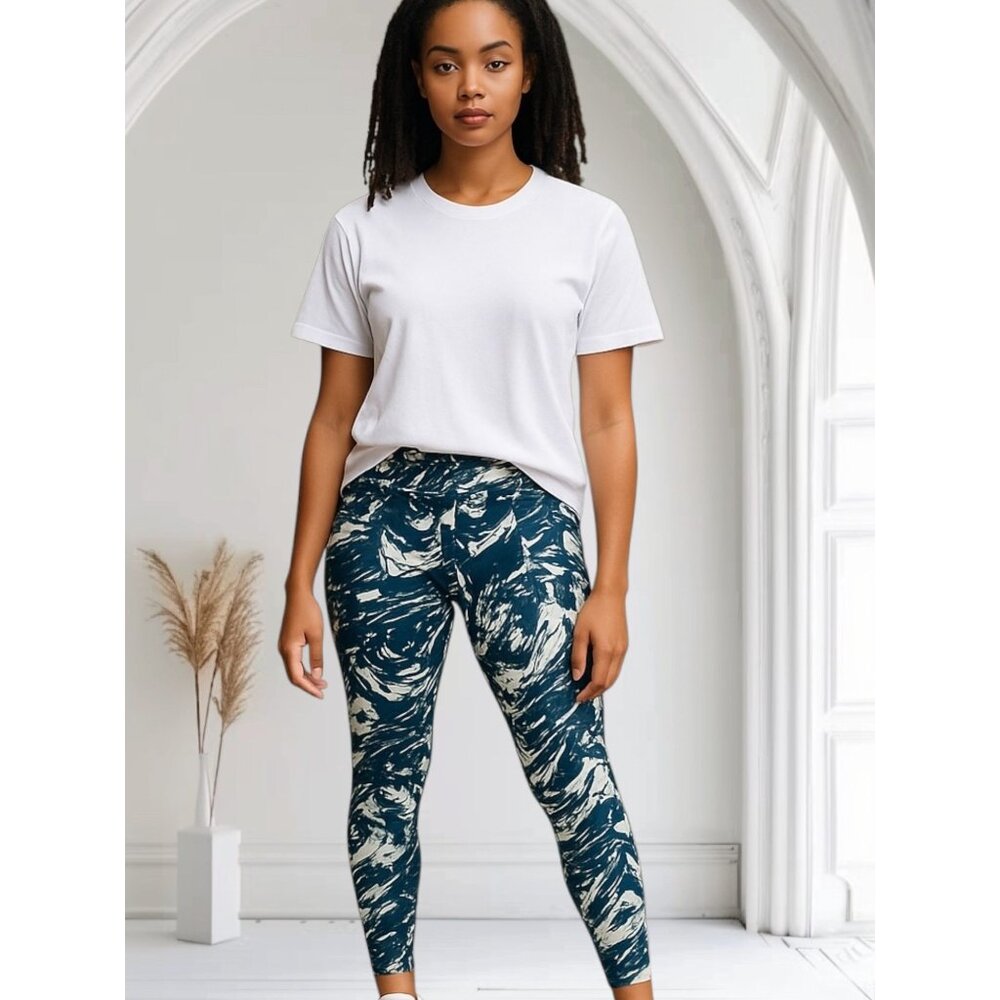 NEW Senita Athletics Leggings Size XS Black Pockets Activewear Stretch Comfort